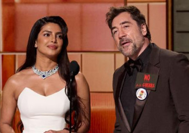 Javier Bardem at the Oscars showing solidarity